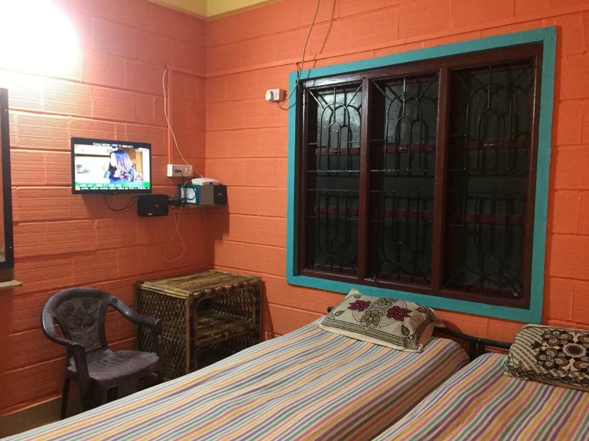 Nimmu Guest House & Restaurant Gokarna Gokarna  Exterior foto